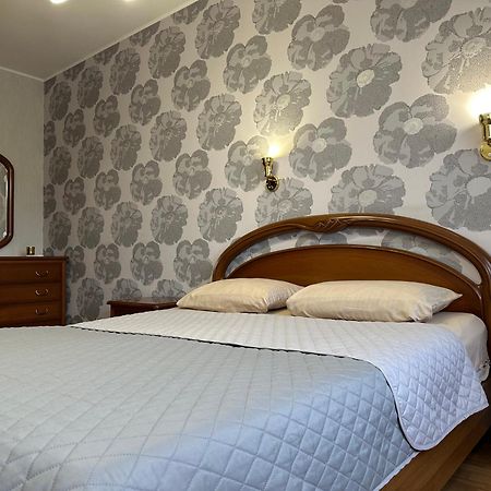 Hvylevogo Street Appartement Charkov Buitenkant foto
