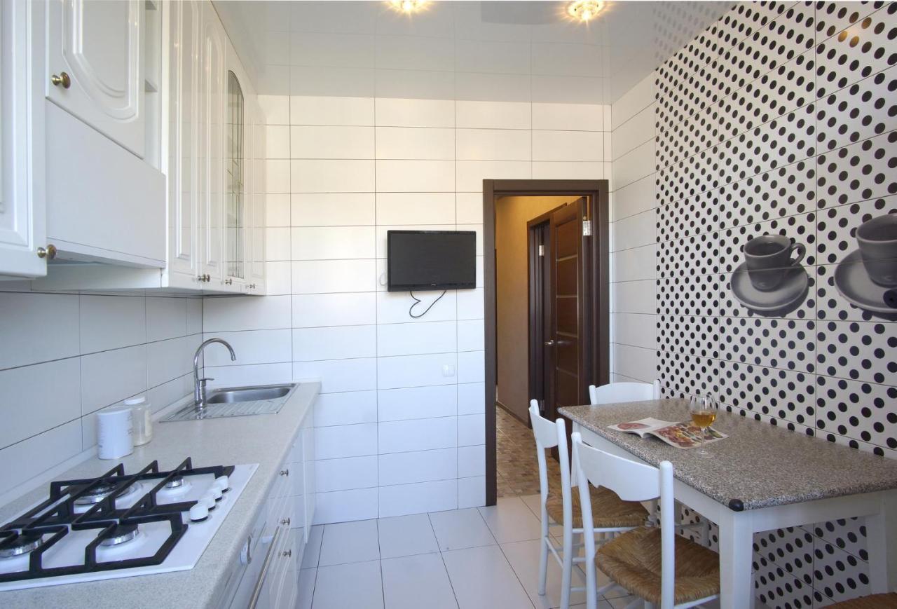 Hvylevogo Street Appartement Charkov Buitenkant foto