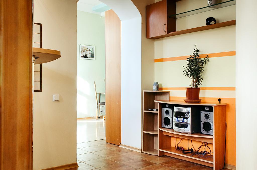 Hvylevogo Street Appartement Charkov Buitenkant foto